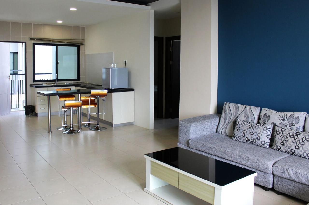 Tribeca Suites Кучинг Экстерьер фото